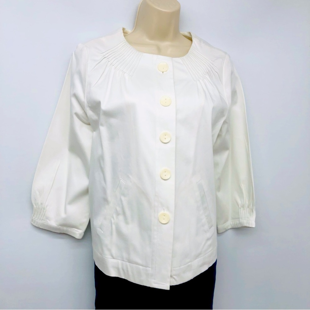 Emma James Stretch White Box Jacket